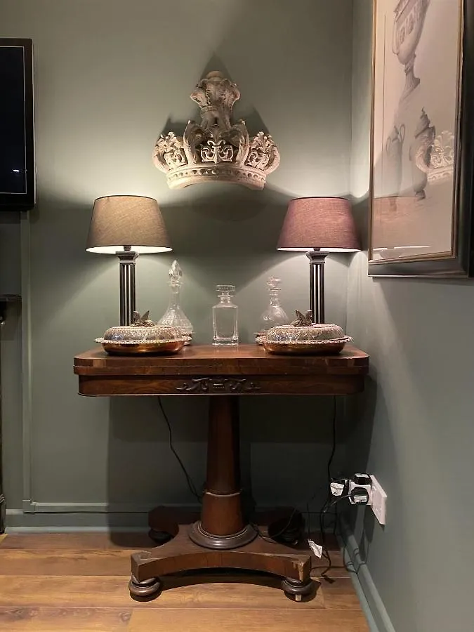 Abbey Mews In The Heart Of Bath Apartment